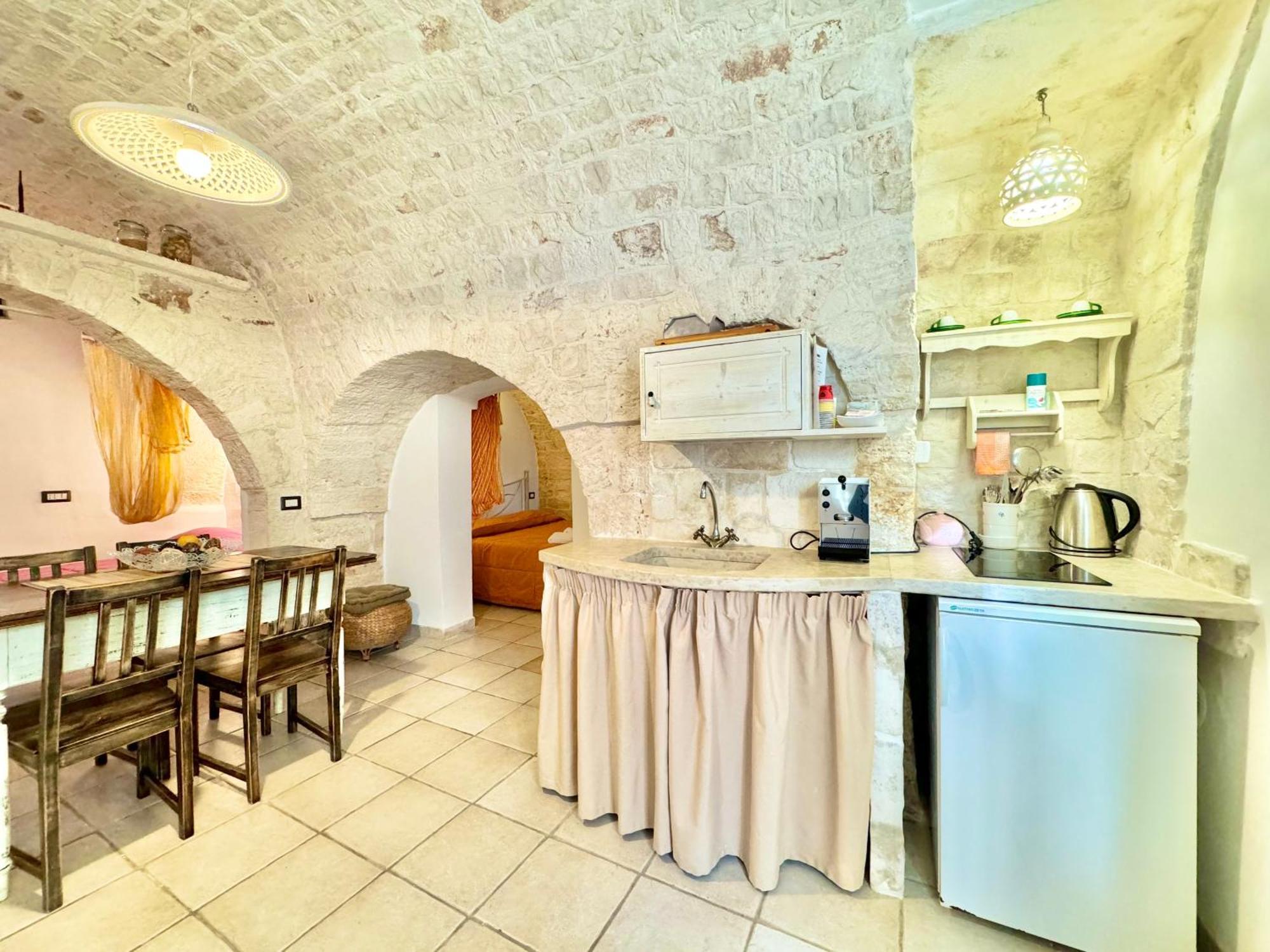 Trulli Moon Villa Алберобело Екстериор снимка