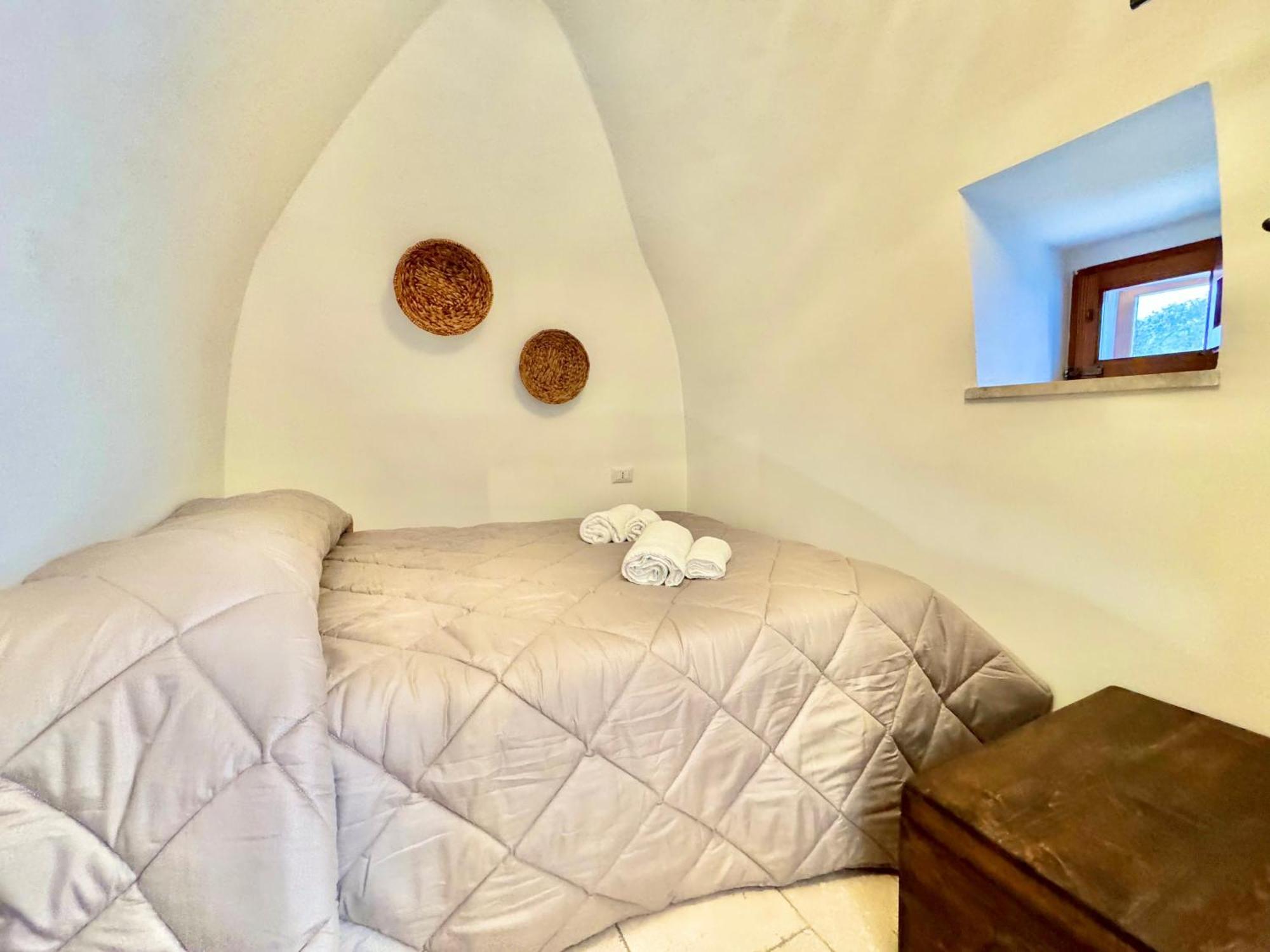 Trulli Moon Villa Алберобело Стая снимка